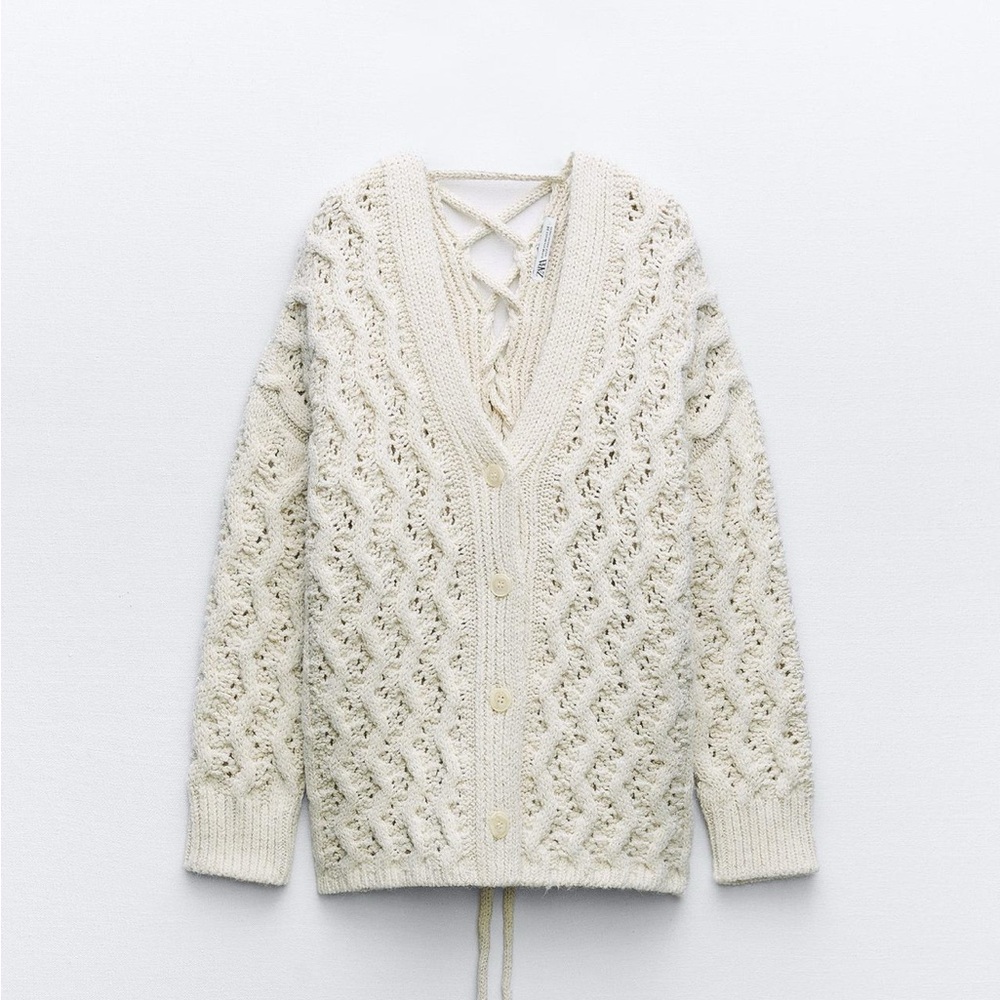 Elegant Cream Knit Sweater